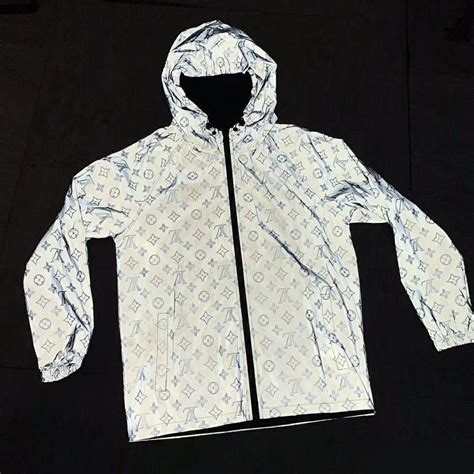 louis vuitton coat men spring summer 18|Louis Vuitton reflective jacket.